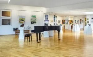 Overview of Greenacres art gallery